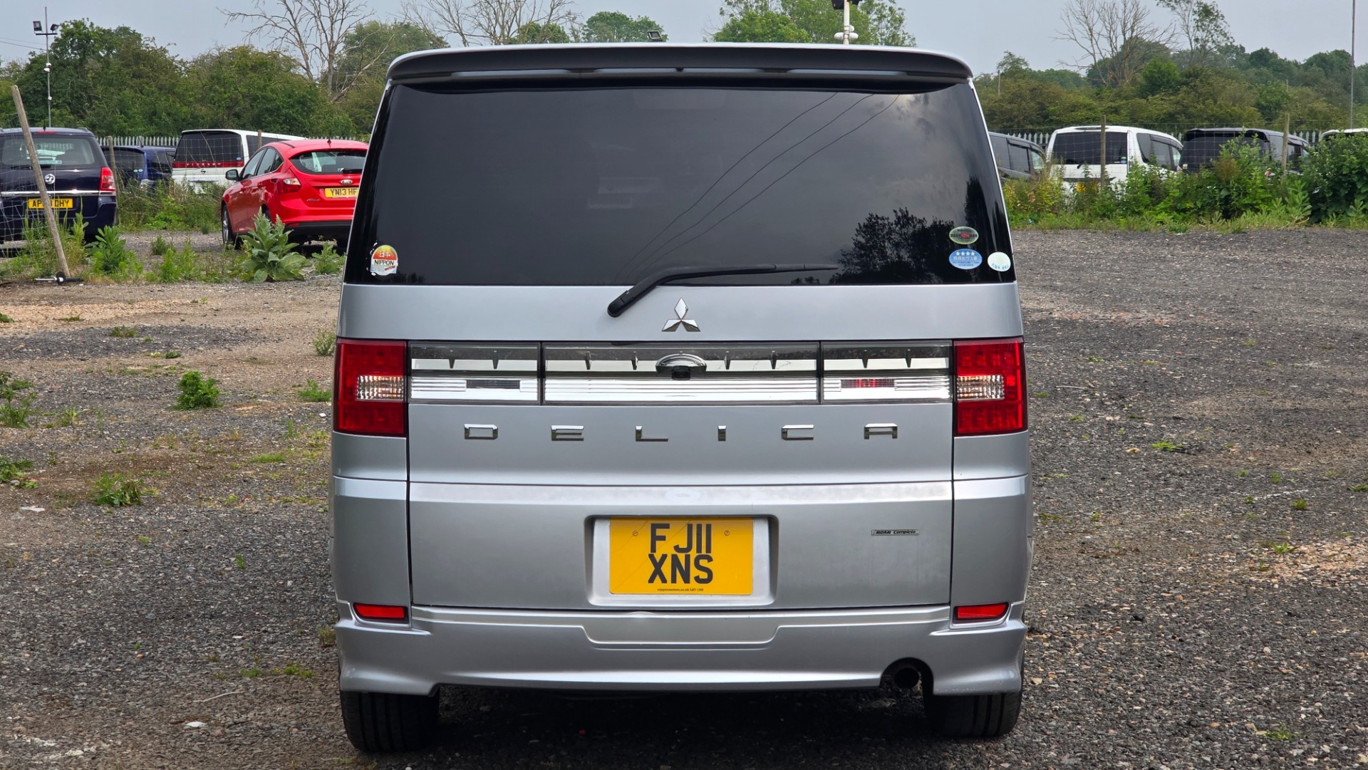 MITSUBISHI DELICA