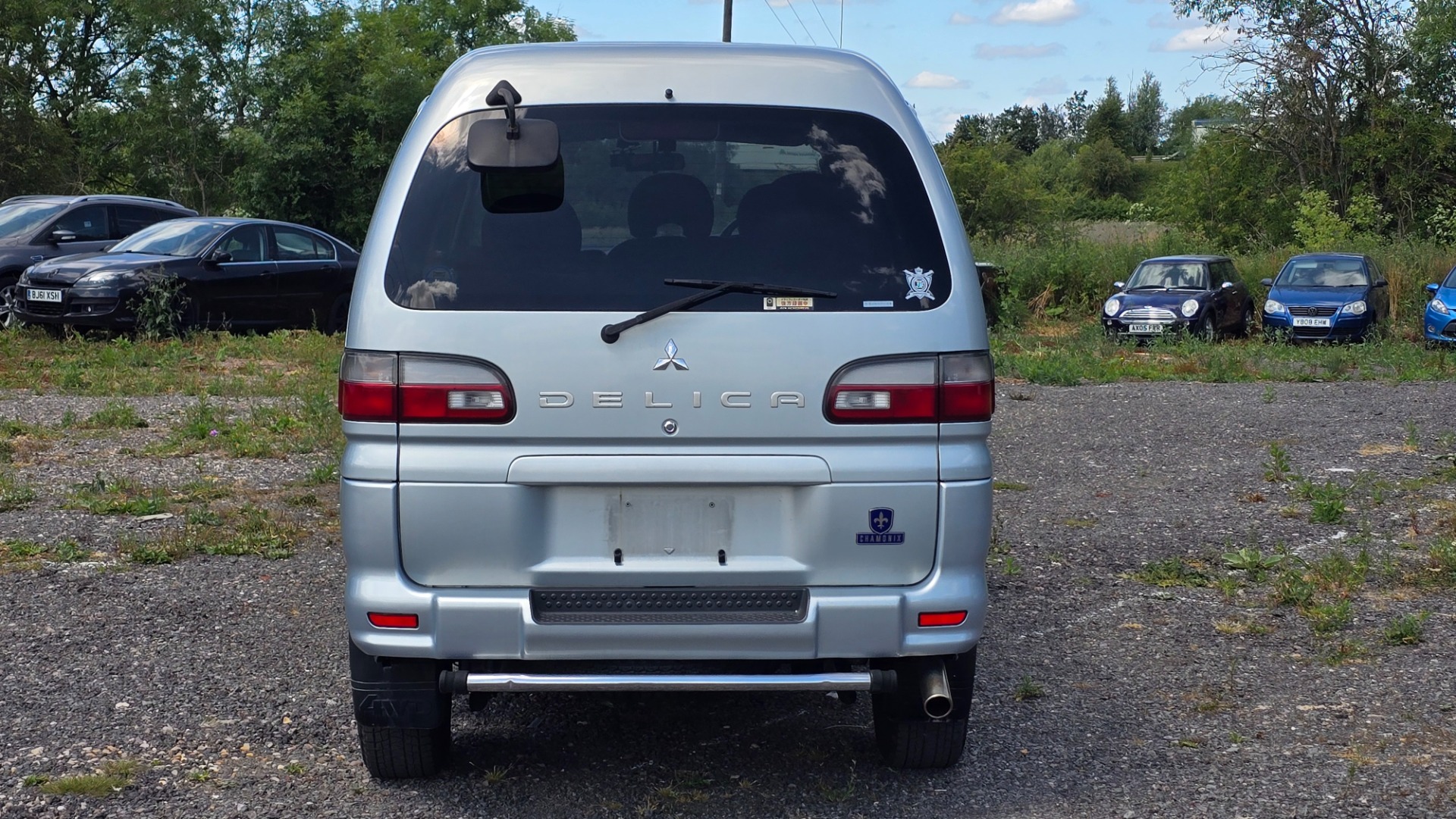 MITSUBISHI DELICA