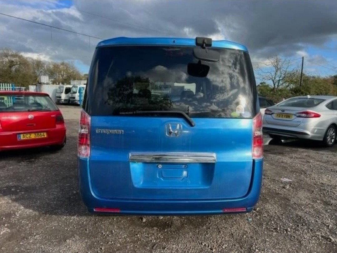 HONDA STEPWAGON