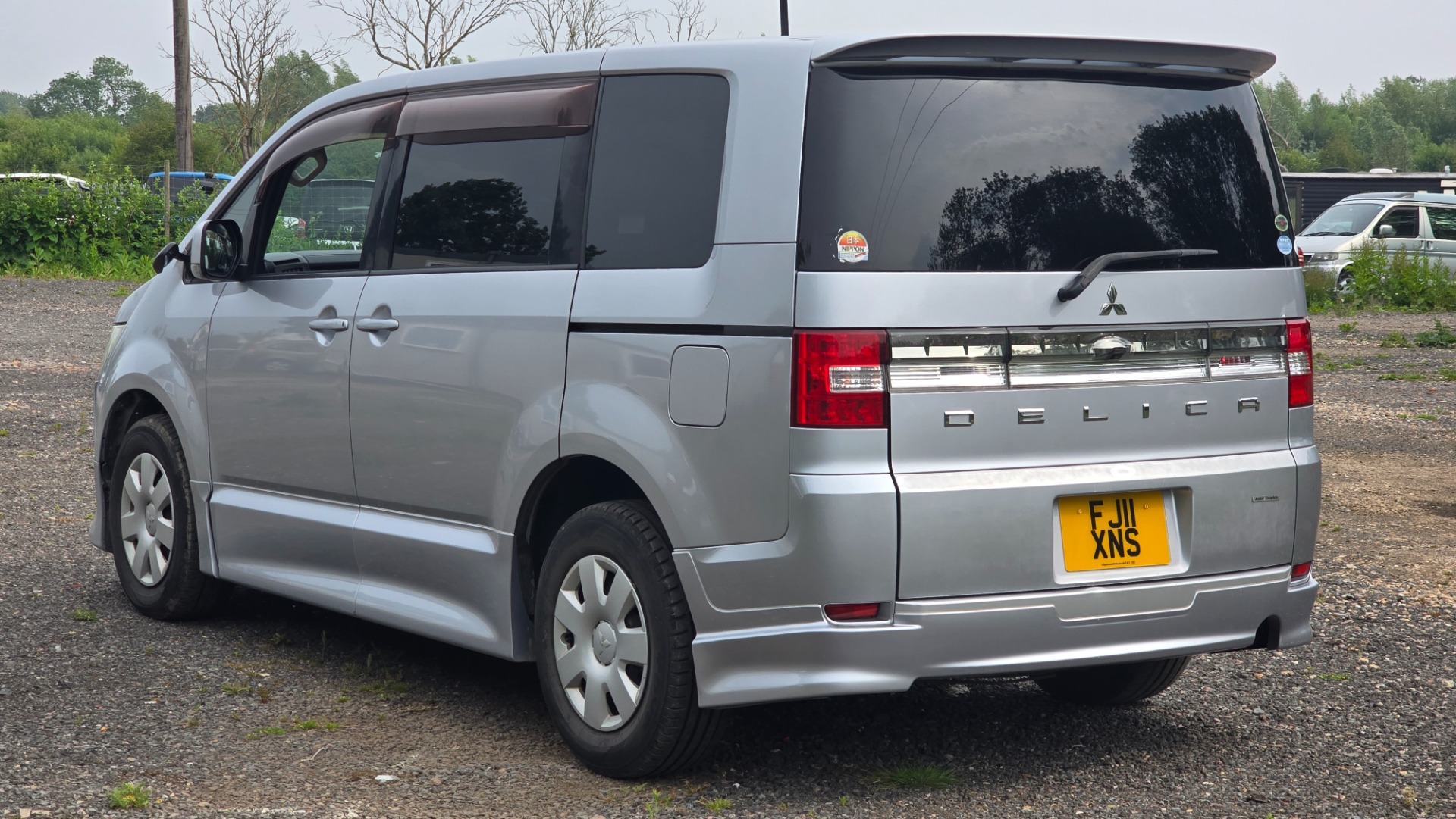 MITSUBISHI DELICA