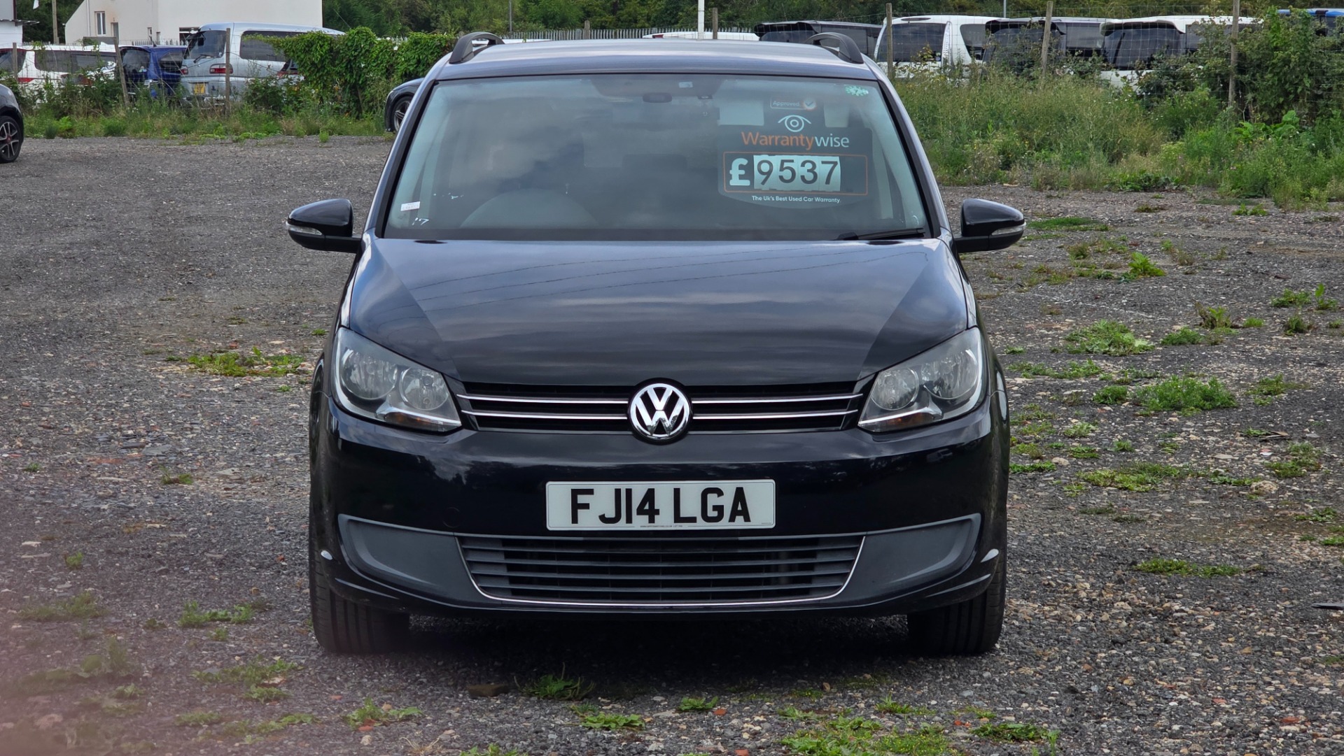 VOLKSWAGEN Touran