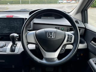 Honda Freed Hybrid MPV 1.5 Auto 7 Seater Power Doors