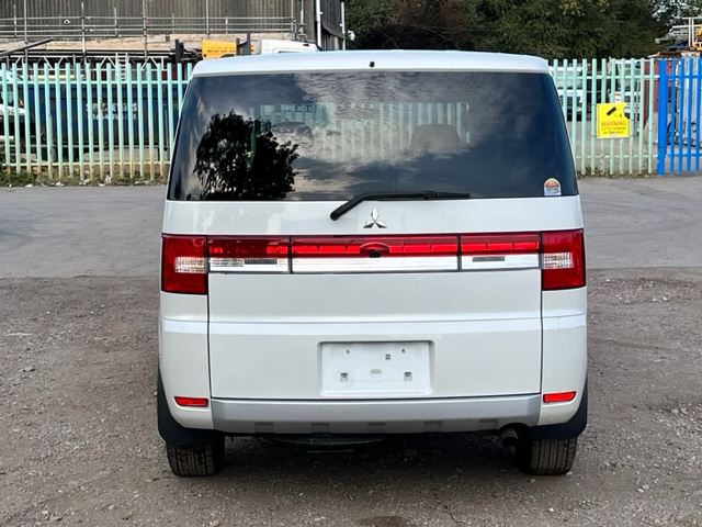 Mitsubishi Delica