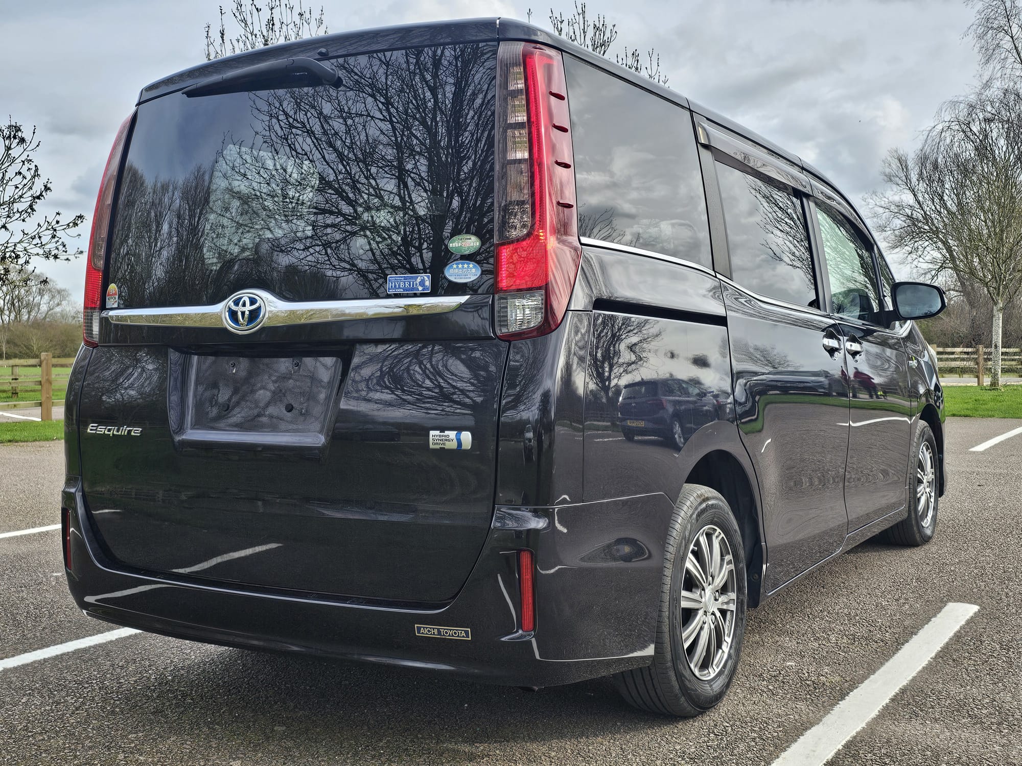 TOYOTA VOXY/ESQUIRE 1.8h Auto Euro 6 7 Seater Hybrid MPV Cruise Control Ulez Compliant