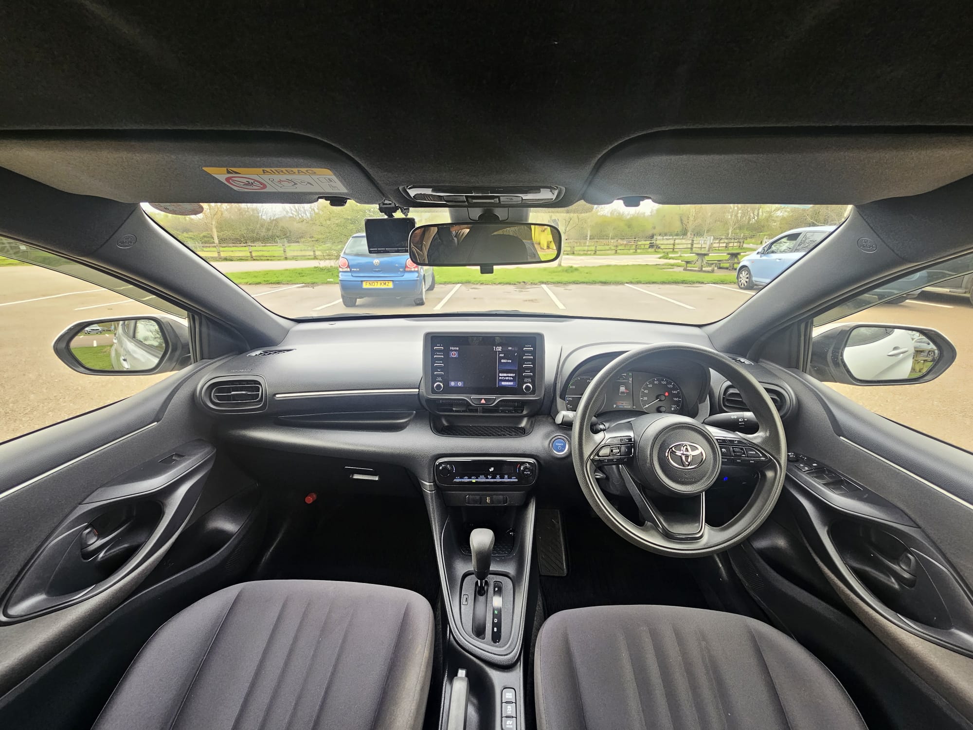 TOYOTA YARIS	1.5 Hybrid Dynamic 5dr CVT
