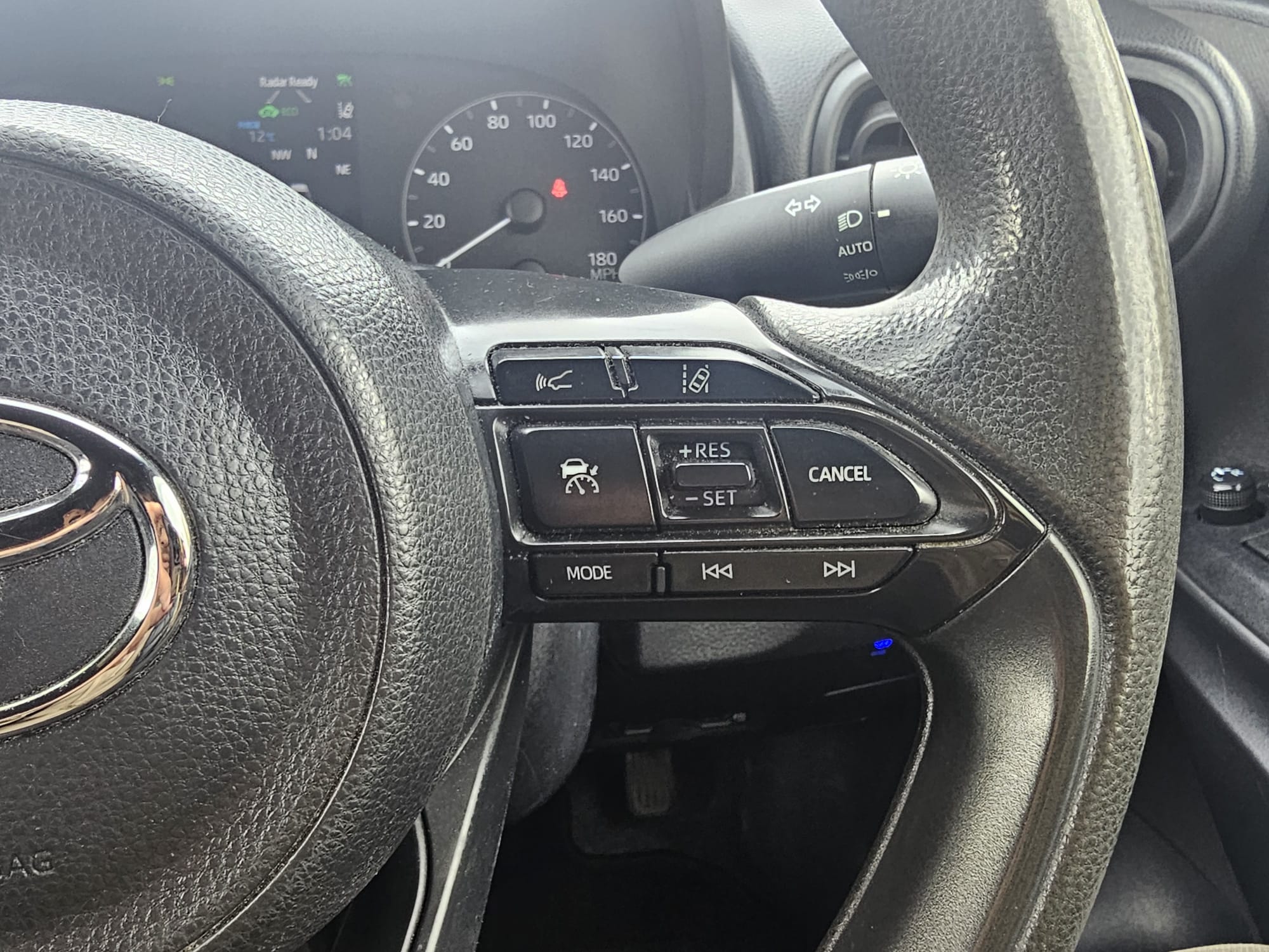 TOYOTA YARIS	1.5 Hybrid Dynamic 5dr CVT