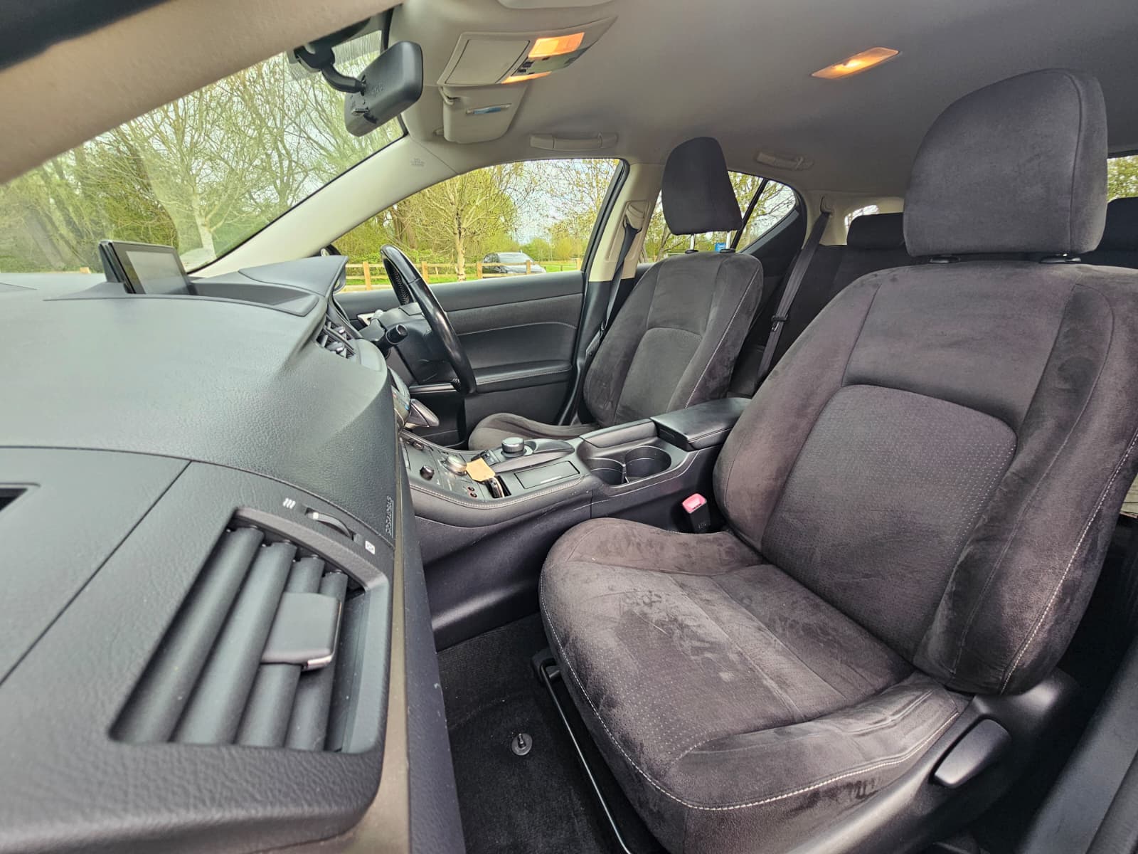 LEXUS CT 200h 1.8 Advance 5dr CVT Auto