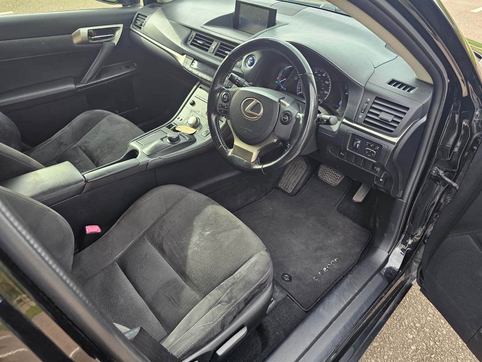 LEXUS CT 200h 1.8 Advance 5dr CVT Auto