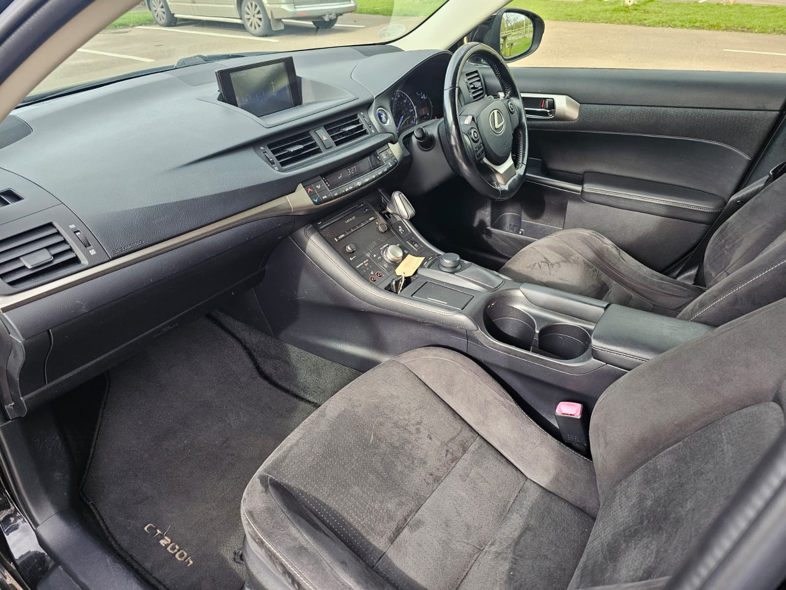 LEXUS CT 200h 1.8 Advance 5dr CVT Auto