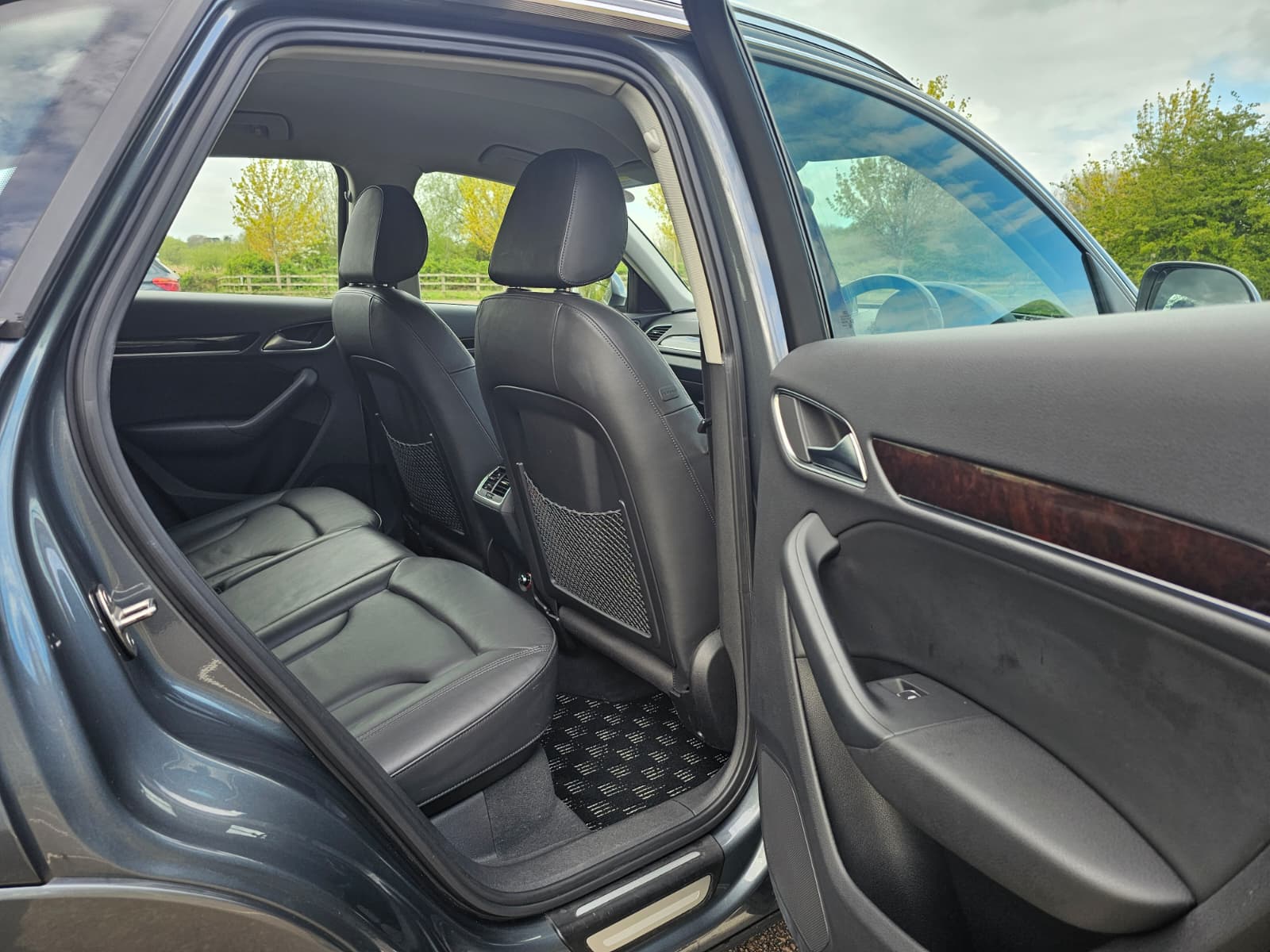 AUDI Q3 2.0 TFSI SE SUV 5dr Petrol S Tronic quattro Euro 5