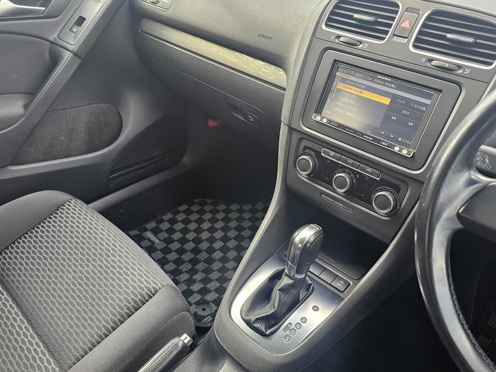 VOLKSWAGEN GOLF 1.2 TSI S Hatchback 5dr Petrol DSG Euro 5