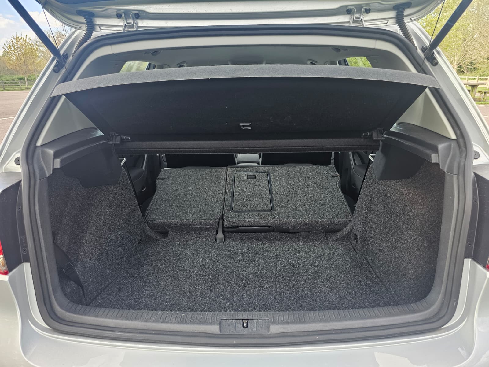 VOLKSWAGEN GOLF 1.2 TSI S Hatchback 5dr Petrol DSG Euro 5