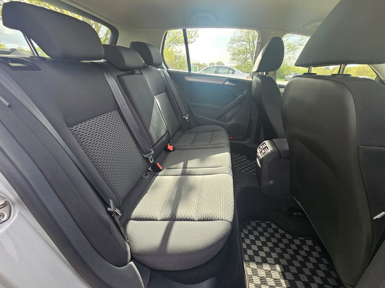 VOLKSWAGEN GOLF 1.2 TSI S Hatchback 5dr Petrol DSG Euro 5