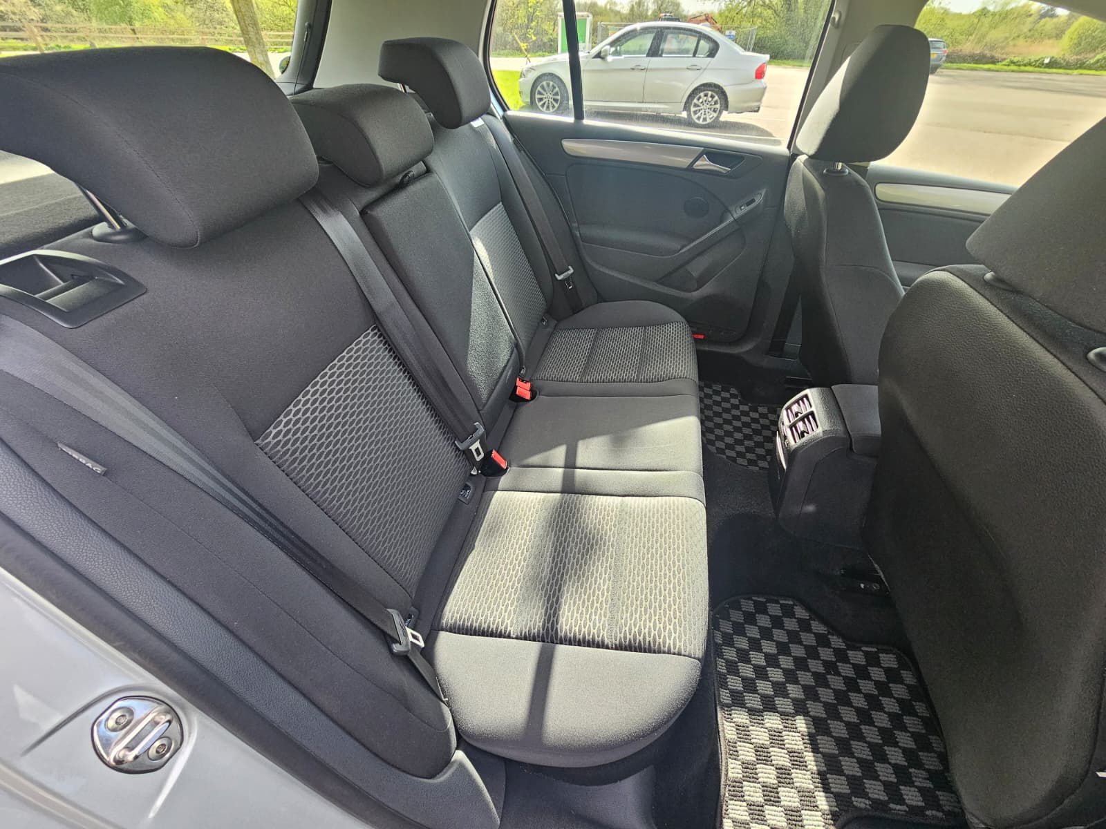 VOLKSWAGEN GOLF 1.2 TSI S Hatchback 5dr Petrol DSG Euro 5