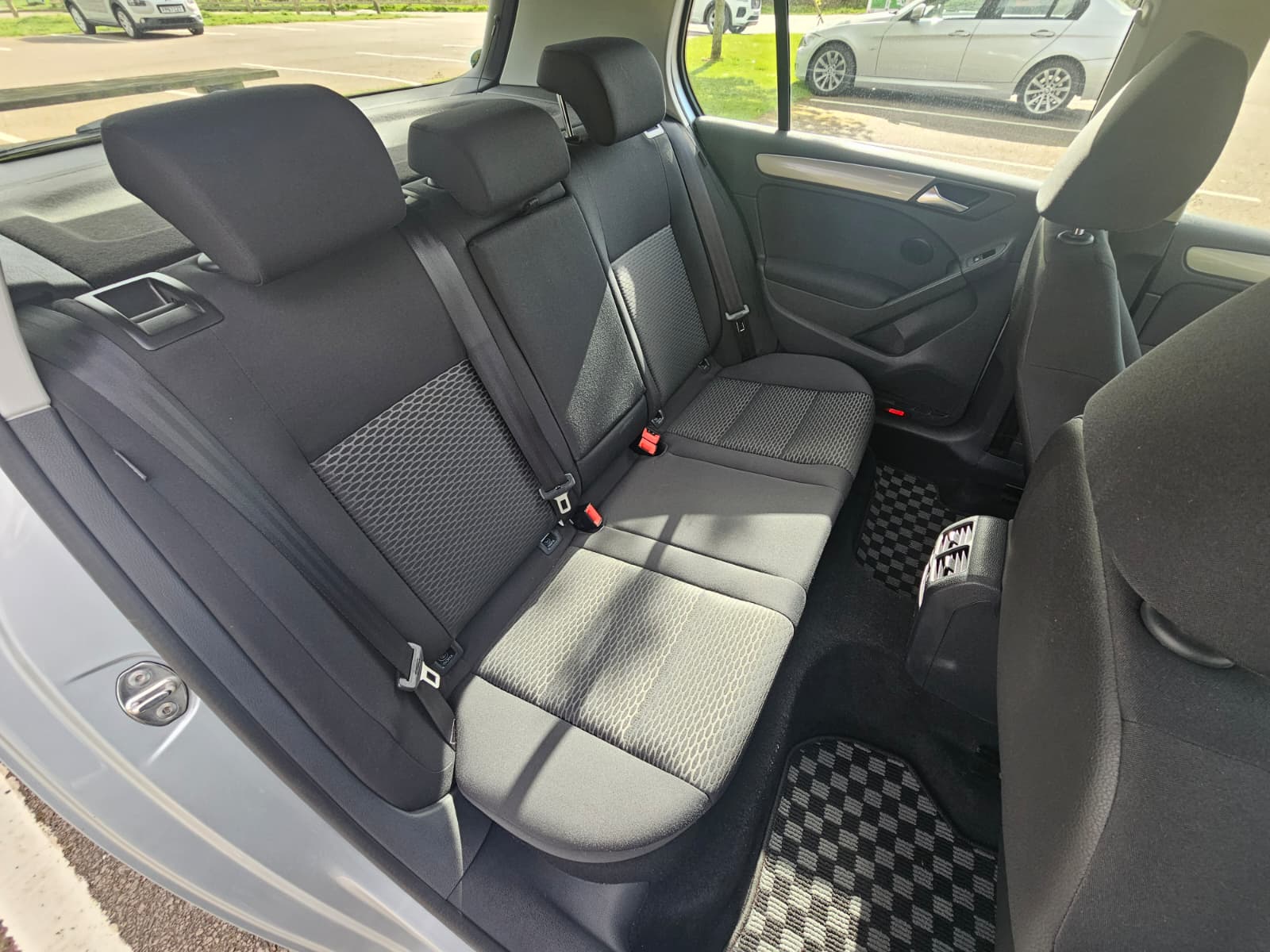 VOLKSWAGEN GOLF 1.2 TSI S Hatchback 5dr Petrol DSG Euro 5