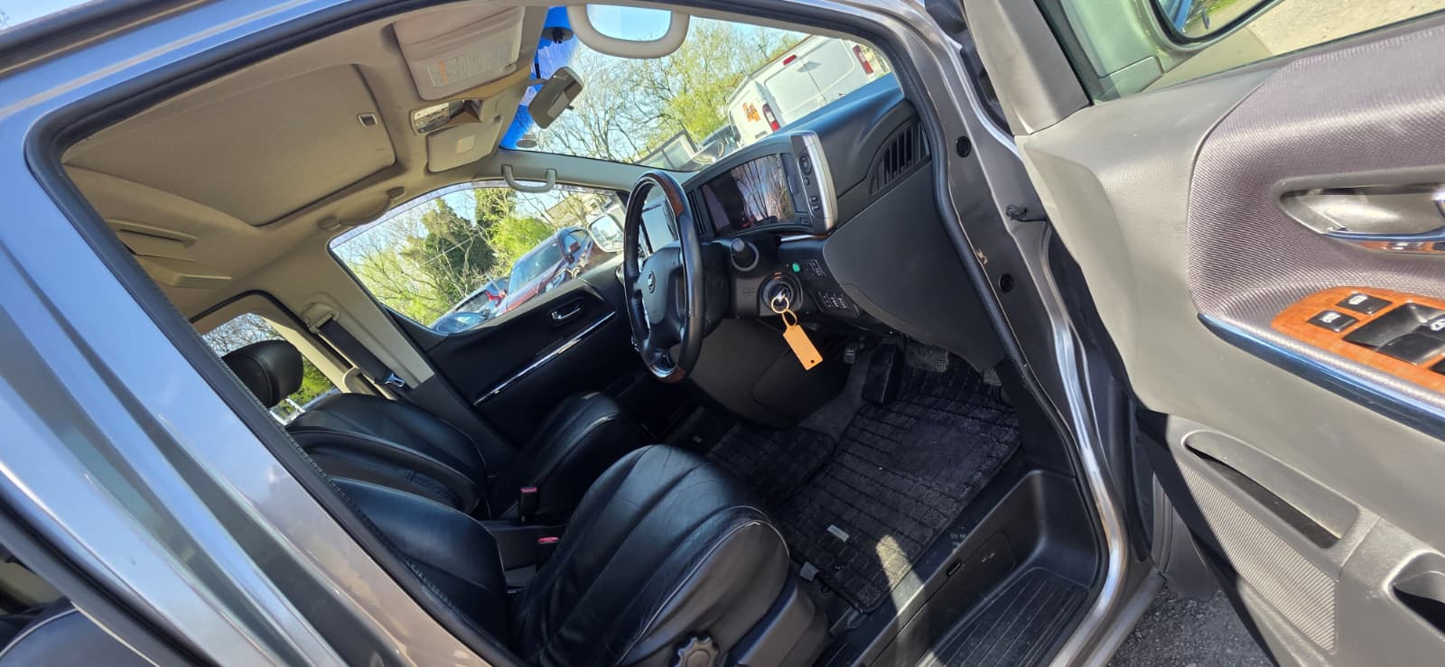 NISSAN ELGRAND HighwayStar 3.5 V6 Auto 8 Seater Twin Sunroof MPV 37k Miles Only Ulez Free