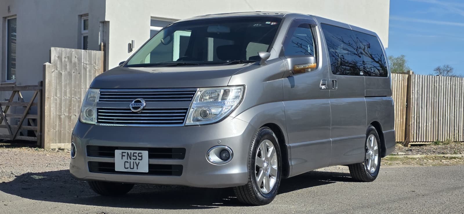 NISSAN ELGRAND HighwayStar 3.5 V6 Auto 8 Seater Twin Sunroof MPV 37k Miles Only Ulez Free