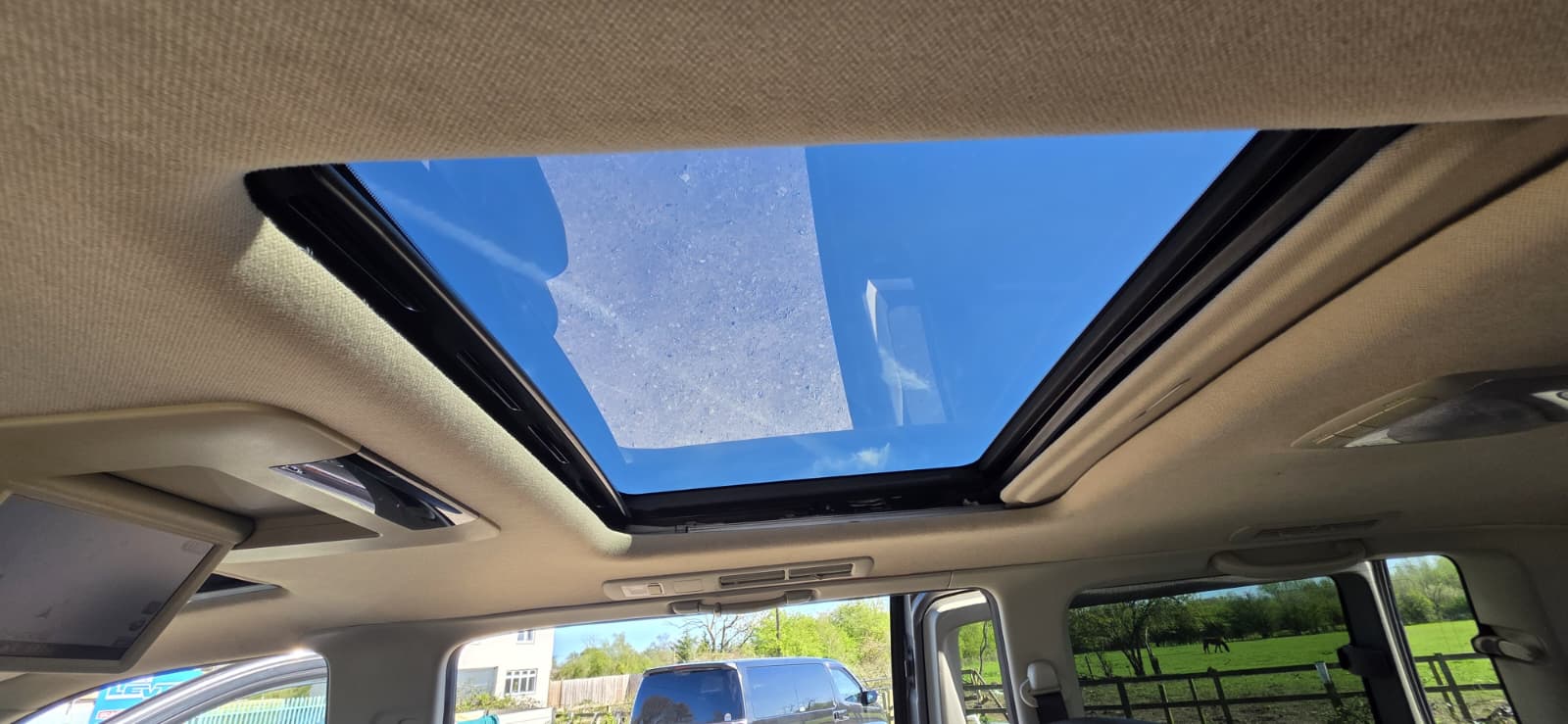 NISSAN ELGRAND HighwayStar 3.5 V6 Auto 8 Seater Twin Sunroof MPV 37k Miles Only Ulez Free