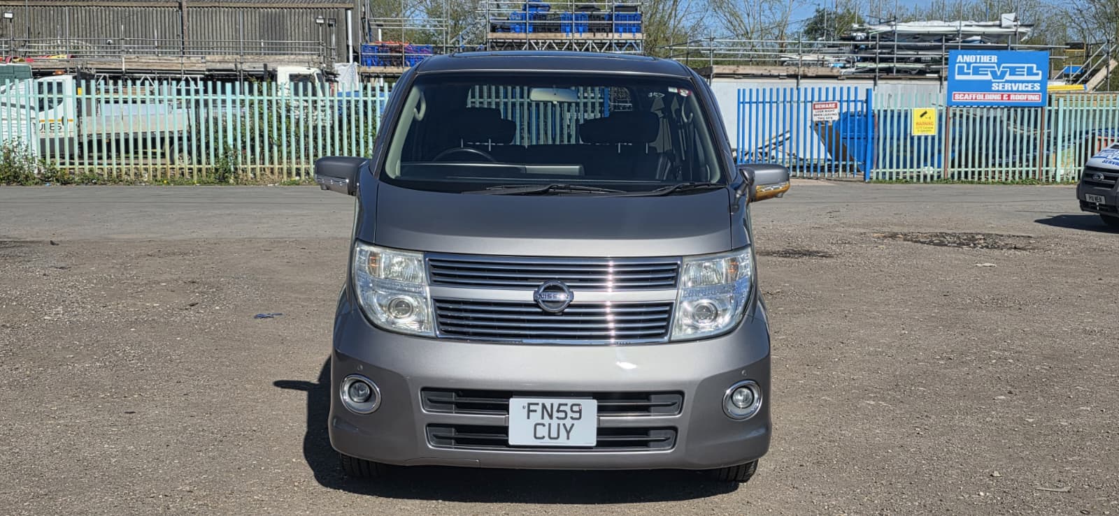 NISSAN ELGRAND HighwayStar 3.5 V6 Auto 8 Seater Twin Sunroof MPV 37k Miles Only Ulez Free