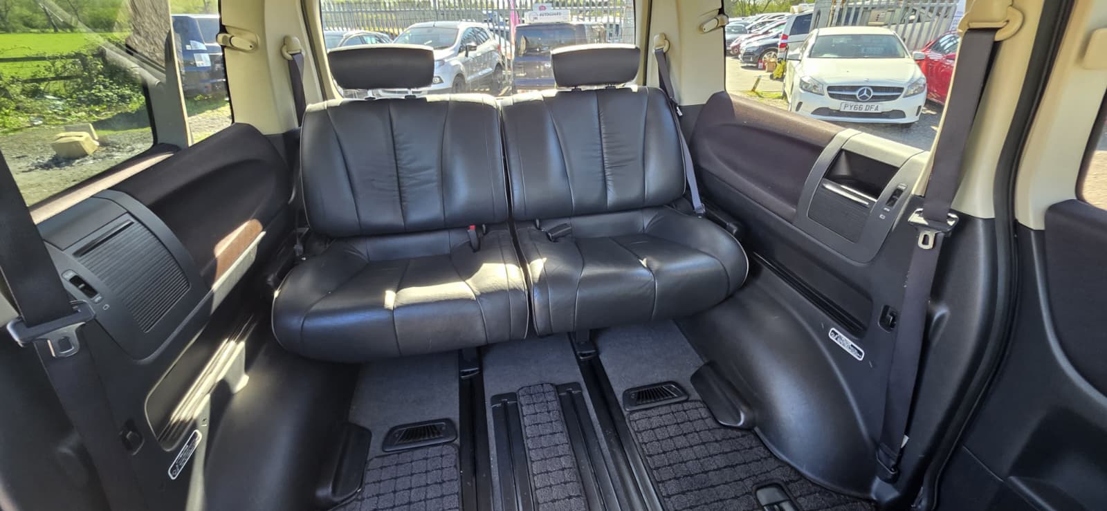 NISSAN ELGRAND HighwayStar 3.5 V6 Auto 8 Seater Twin Sunroof MPV 37k Miles Only Ulez Free