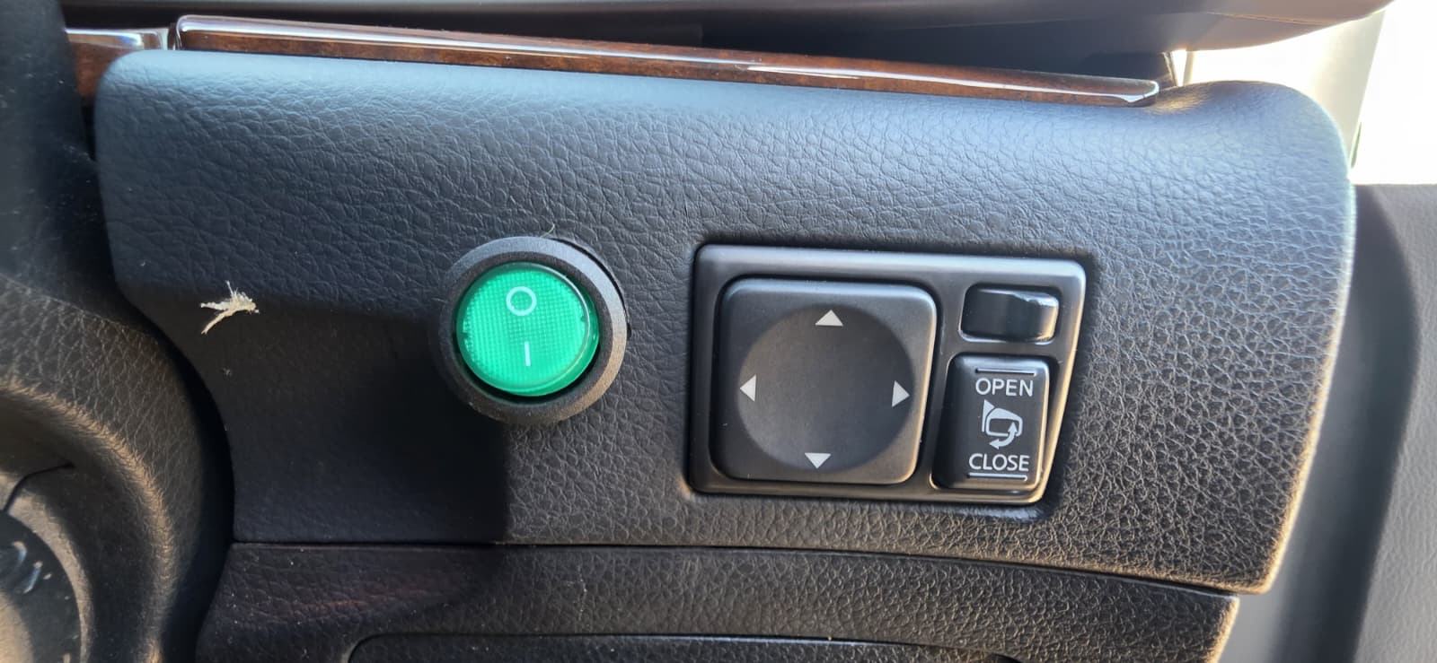 NISSAN ELGRAND HighwayStar 3.5 V6 Auto 8 Seater Twin Sunroof MPV 37k Miles Only Ulez Free