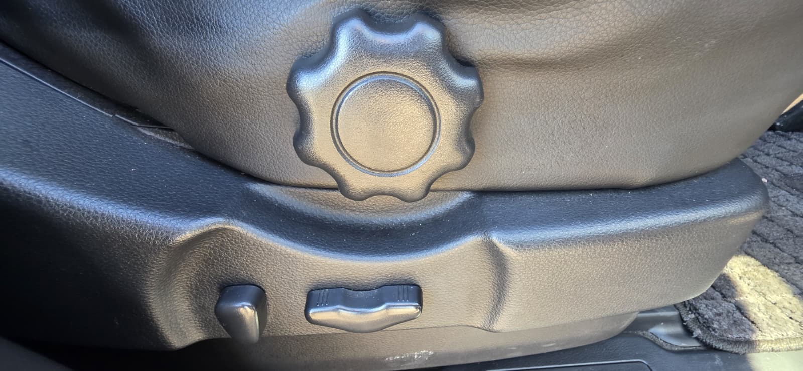 NISSAN ELGRAND HighwayStar 3.5 V6 Auto 8 Seater Twin Sunroof MPV 37k Miles Only Ulez Free