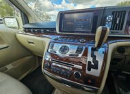 Nissan Elgrand XL 3.5 V6 Automatic 7 Seater MPV Double Sunroof