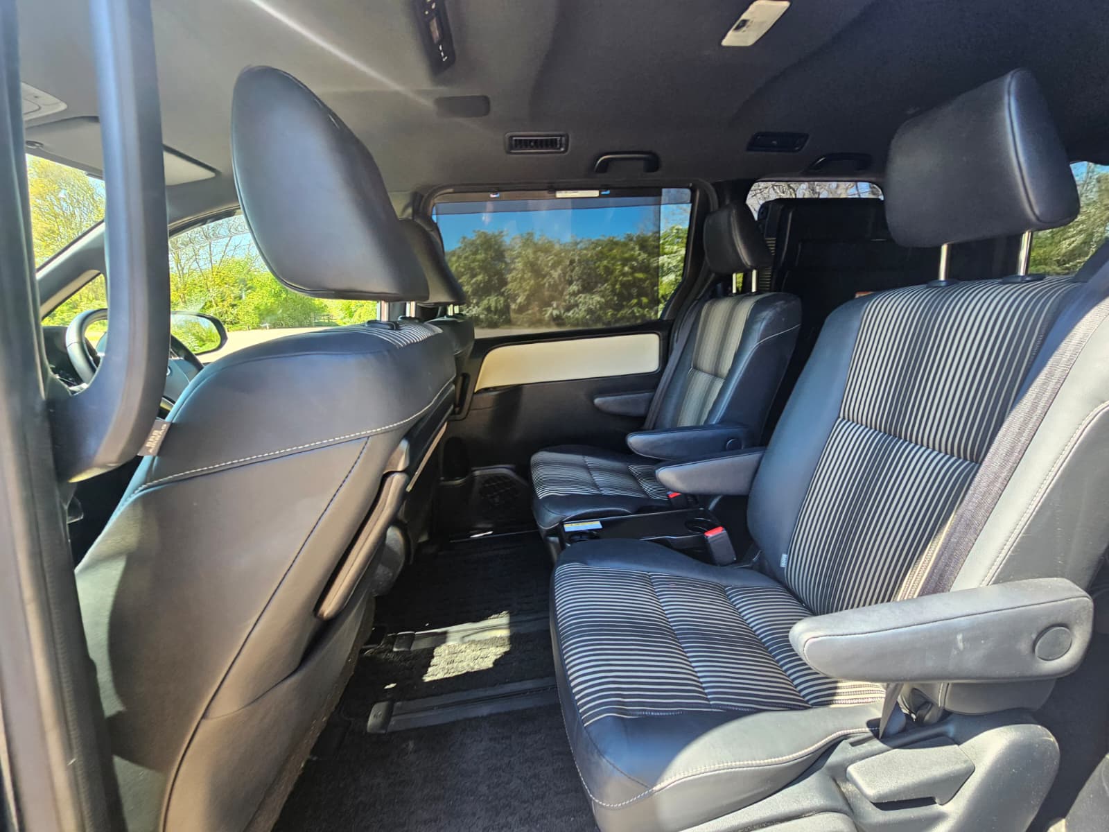 TOYOTA NOAH 1.8h Auto Euro 6 7 Seater Hybrid MPV Cruise Control Ulez Compliant