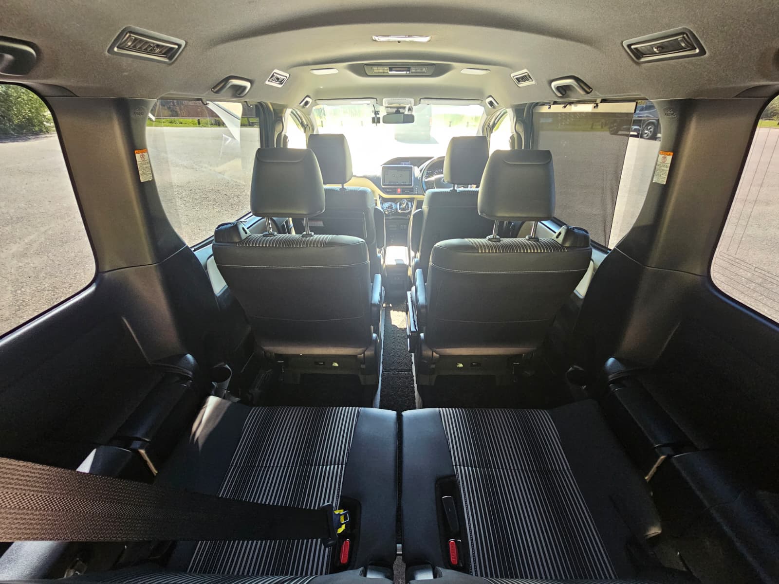 TOYOTA NOAH 1.8h Auto Euro 6 7 Seater Hybrid MPV Cruise Control Ulez Compliant