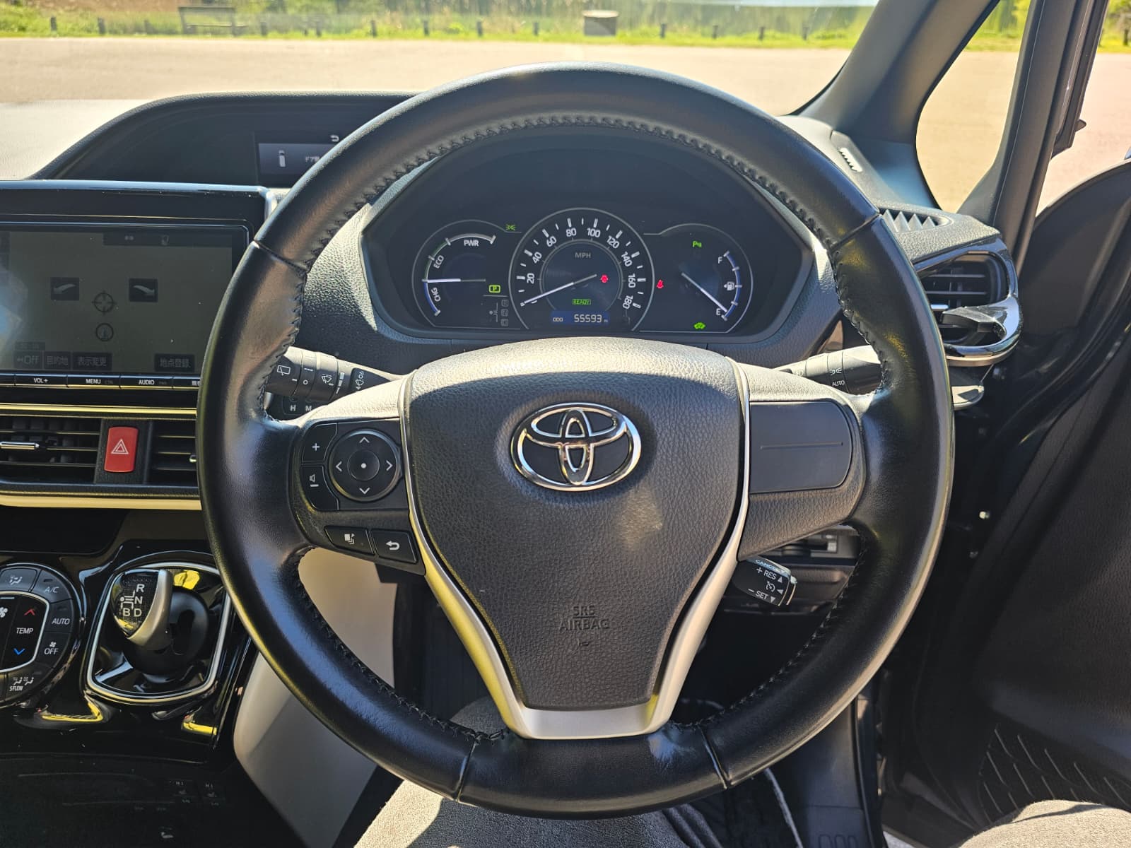 TOYOTA NOAH 1.8h Auto Euro 6 7 Seater Hybrid MPV Cruise Control Ulez Compliant