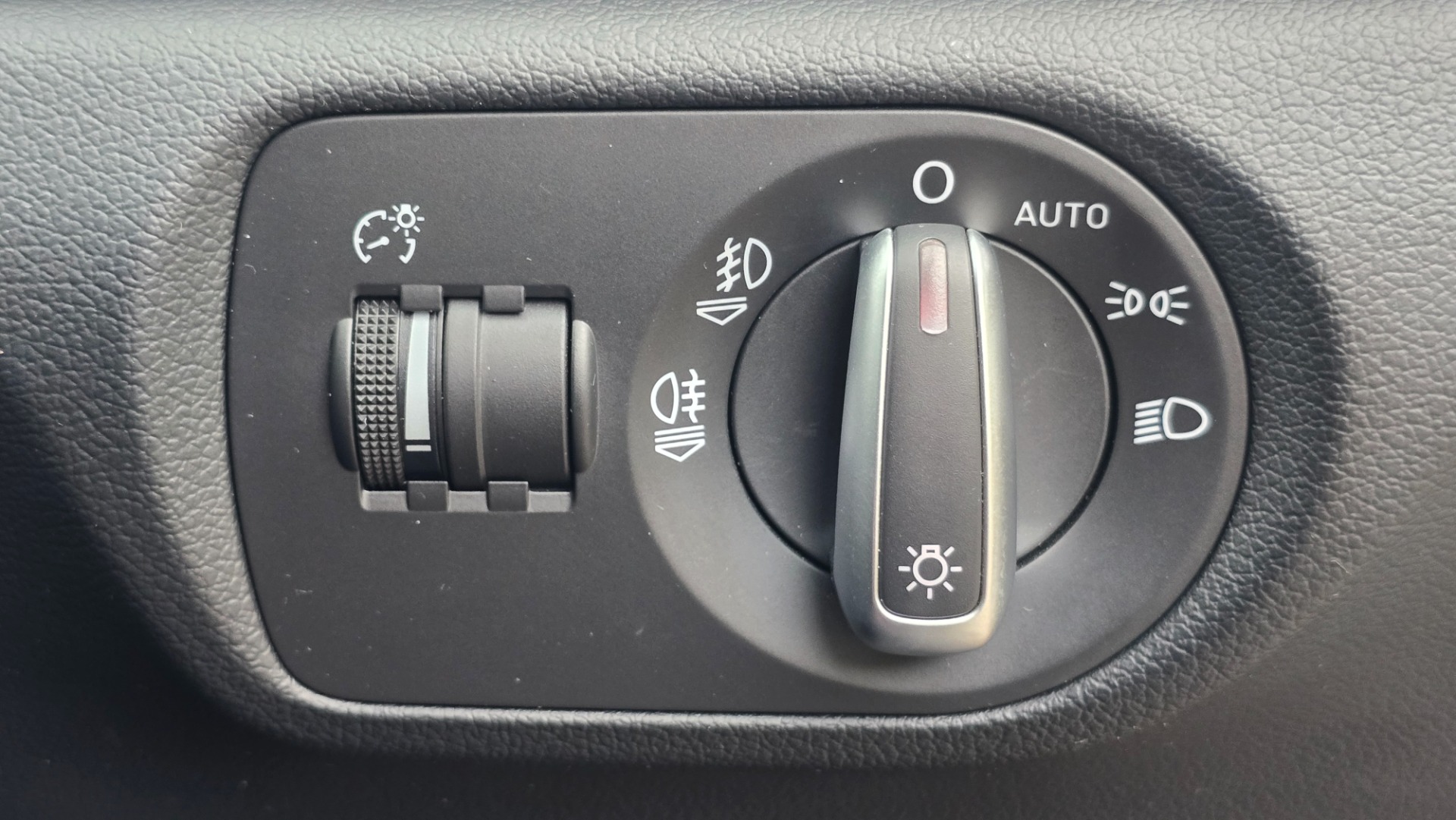 AUDI Q3 TFSI SE S Tronic quattro SUV Auto Full Black Leather+Heated Seats Ulez Free