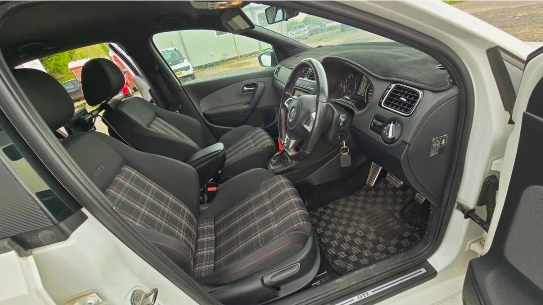 VOLKSWAGEN POLO GTI 1.4 TSI DSG Auto Hatchback 5dr Petrol