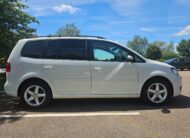 VOLKSWAGEN TOURAN 1.4 TSI SE DSG Euro 5 5dr