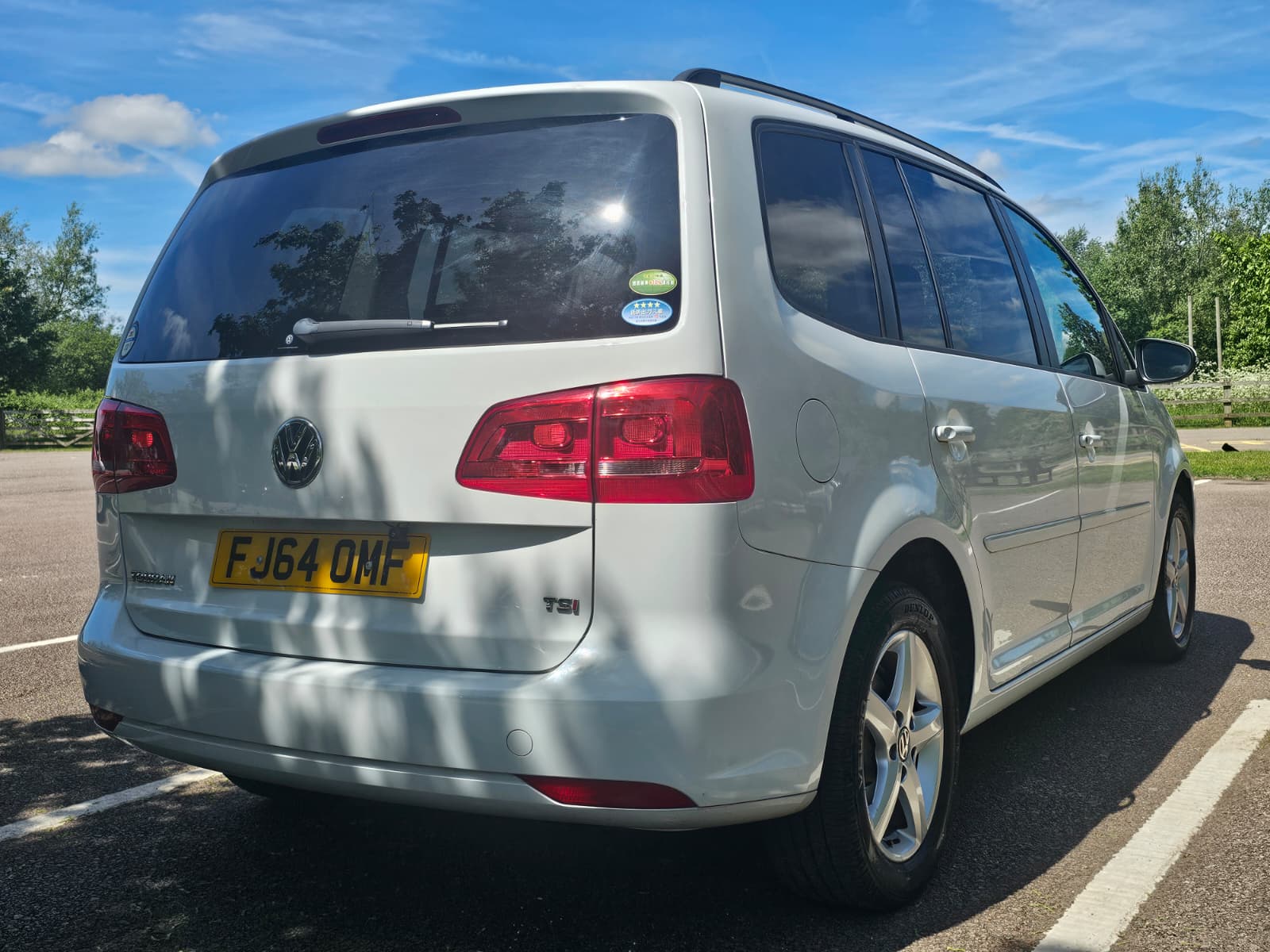 VOLKSWAGEN TOURAN 1.4 TSI SE DSG Euro 5 5dr