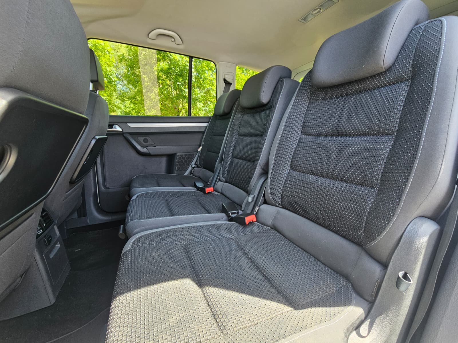VOLKSWAGEN TOURAN 1.4 TSI SE DSG Euro 5 5dr