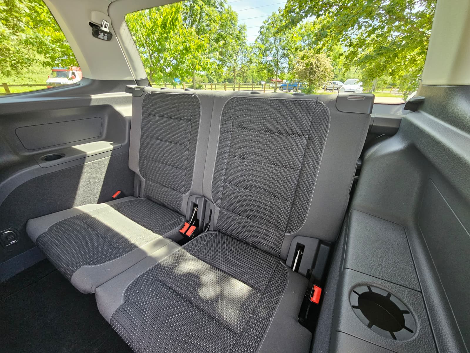 VOLKSWAGEN TOURAN 1.4 TSI SE DSG Euro 5 5dr