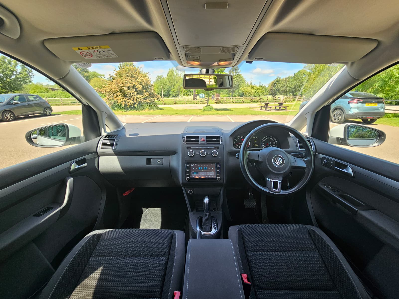 VOLKSWAGEN TOURAN 1.4 TSI SE DSG Euro 5 5dr
