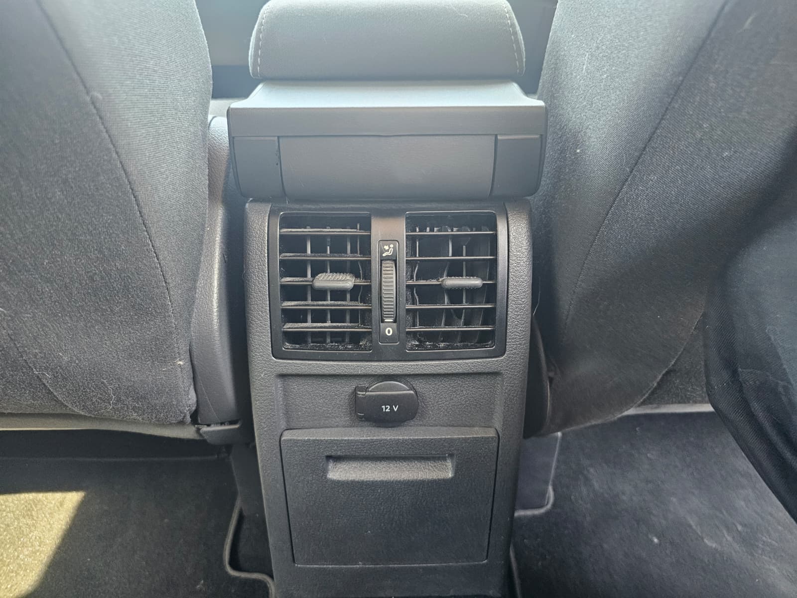 VOLKSWAGEN TOURAN 1.4 TSI SE DSG Euro 5 5dr