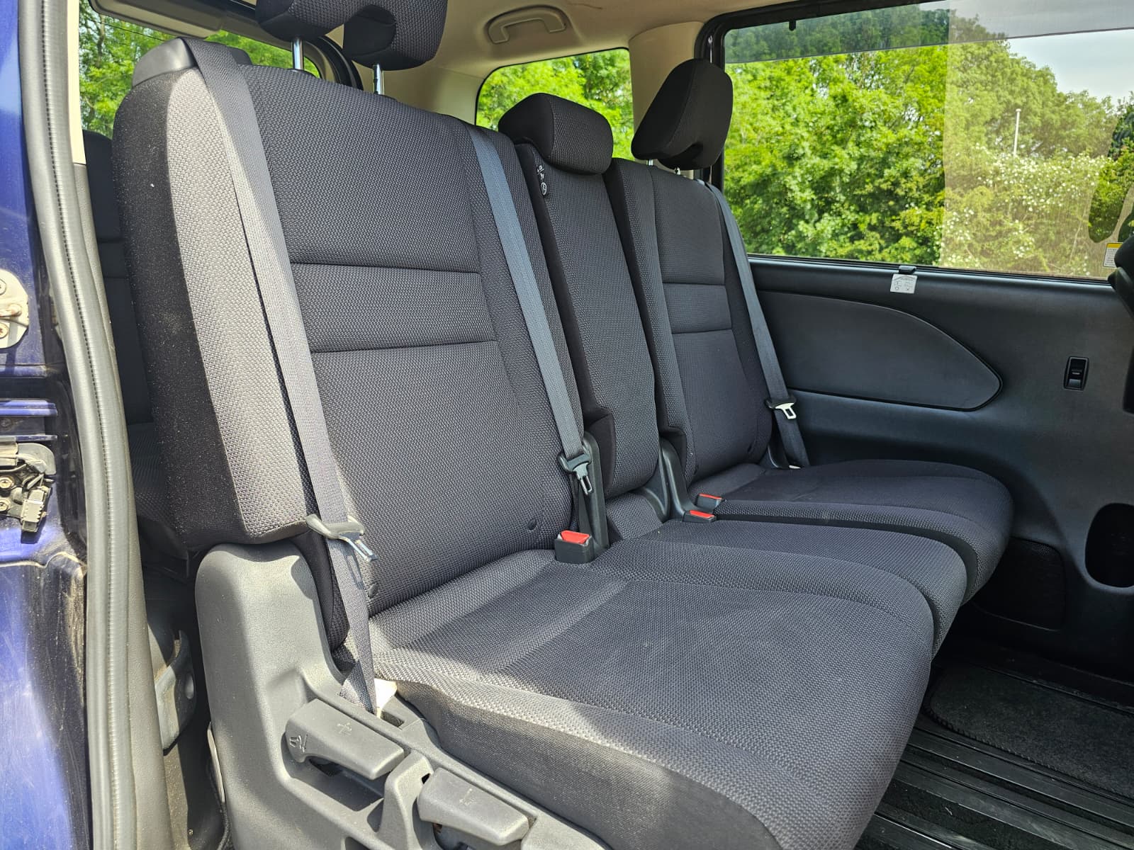 NISSAN SERENA 2.0L Automatic S-Hybrid 8 Seater MPV