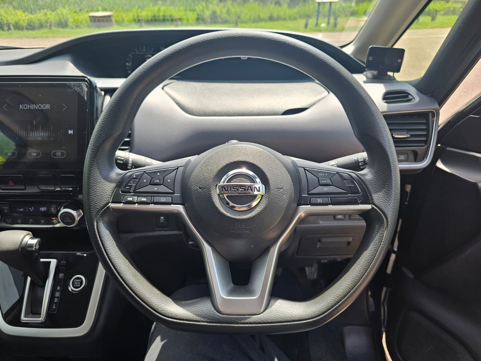 NISSAN SERENA 2.0L Automatic S-Hybrid 8 Seater MPV