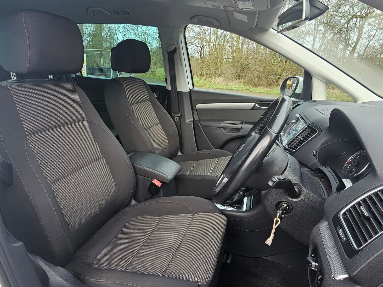 VOLKSWAGEN SHARAN 1.4 TSI BlueMotion Tech SE DSG Euro 5 (s/s) 5dr