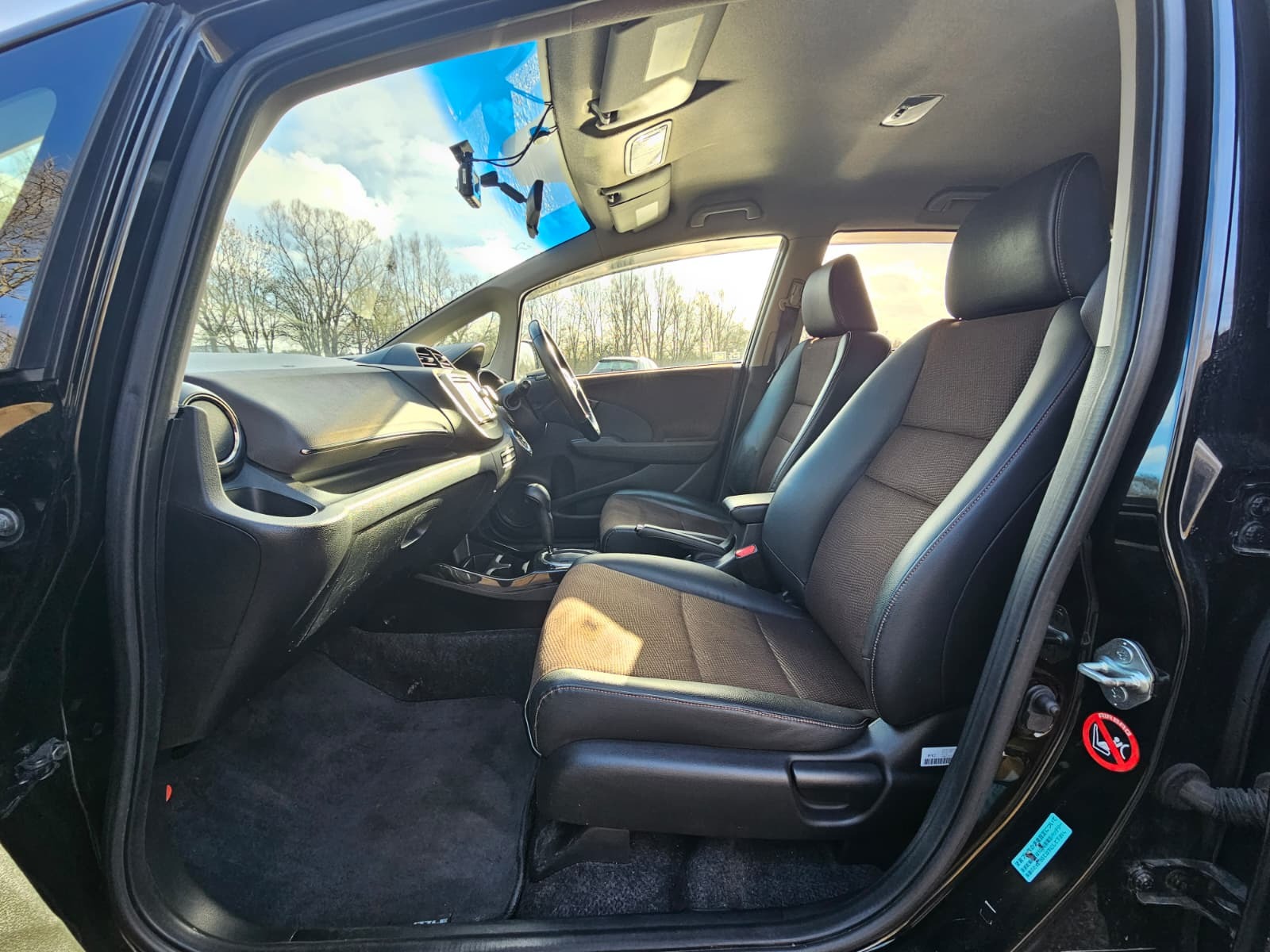 HONDA FIT SHUTTLE Jazz