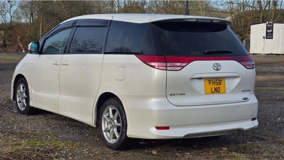 TOYOTA ESTIMA