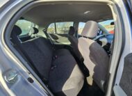 TOYOTA VITZ Yaris