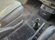 MITSUBISHI DELICA L400 Spacegear Chamonix 3.0 Auto V6 4X4 / 2WD