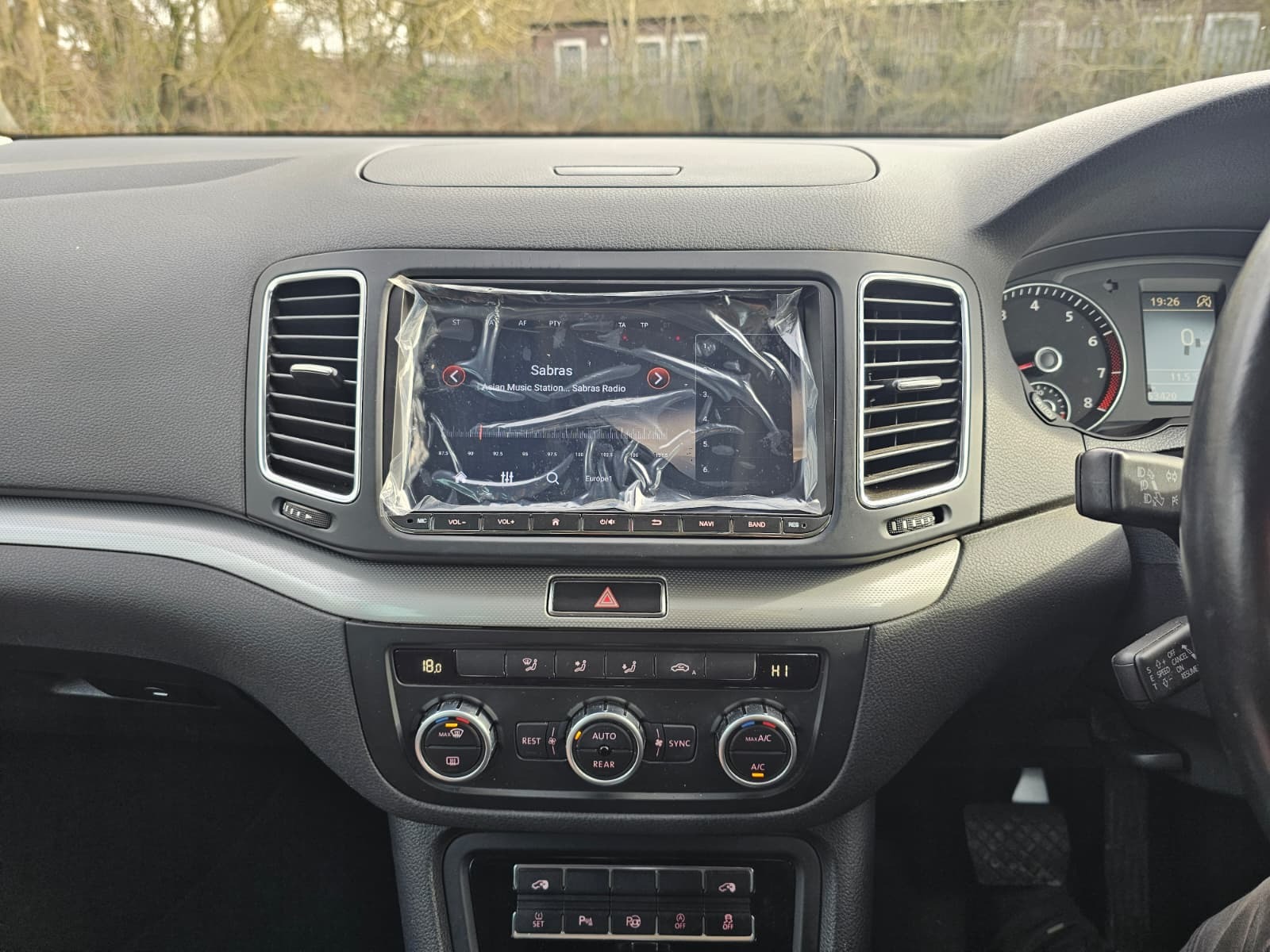 VOLKSWAGEN SHARAN 1.4 TSI BlueMotion Tech SE DSG Euro 5 (s/s) 5dr