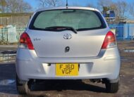 TOYOTA VITZ Yaris