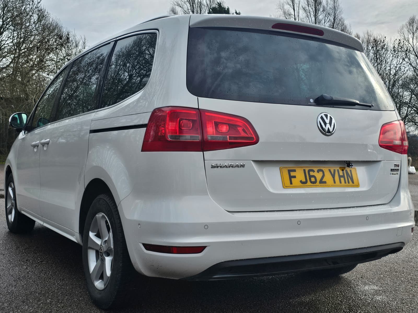 VOLKSWAGEN SHARAN 1.4 TSI BlueMotion Tech SE DSG Euro 5 (s/s) 5dr
