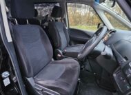 NISSAN SERENA 2.0h Automatic Hybrid CVT 8 Seater MPV