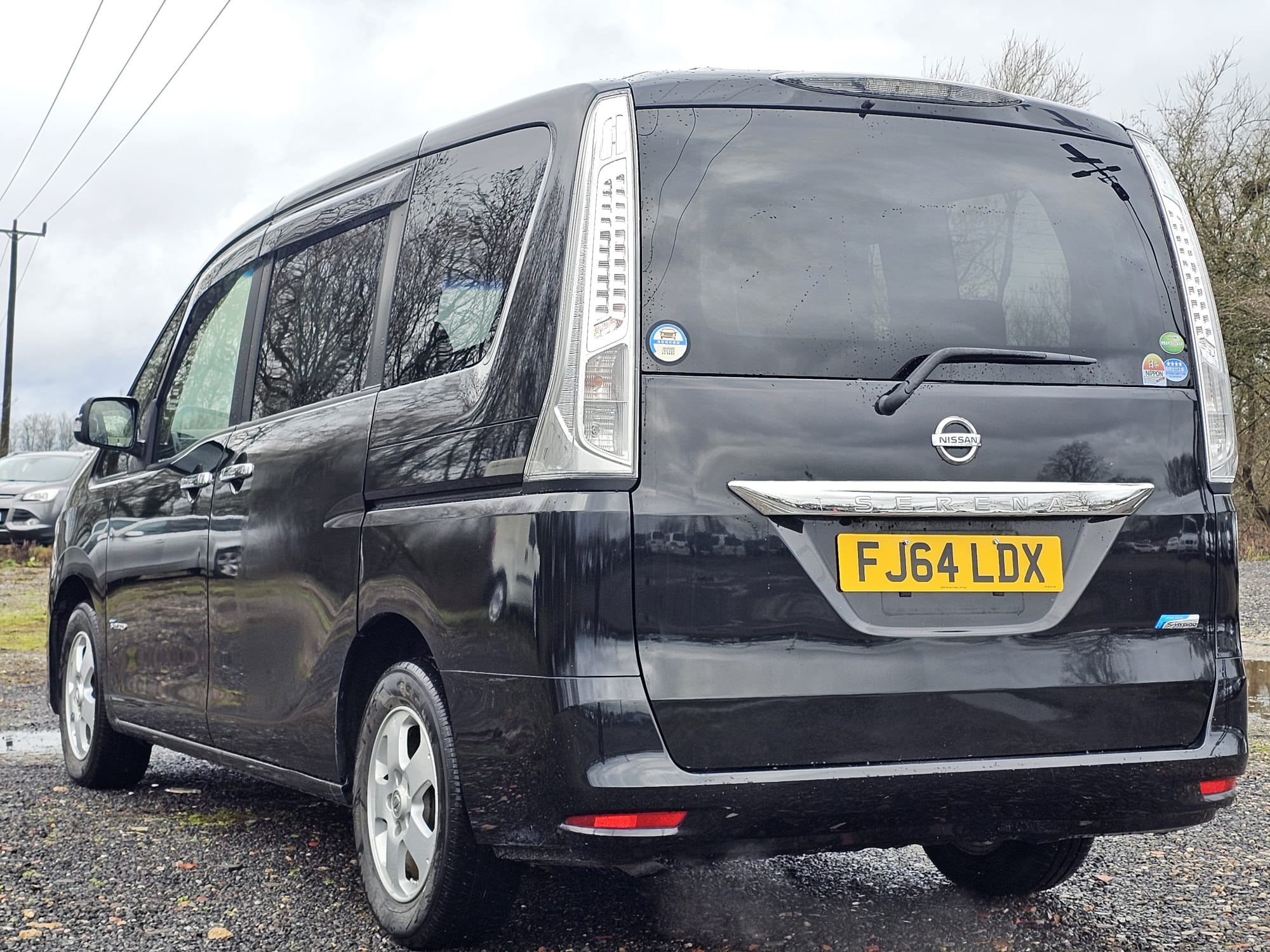 NISSAN SERENA 2.0h Automatic Hybrid CVT 8 Seater MPV